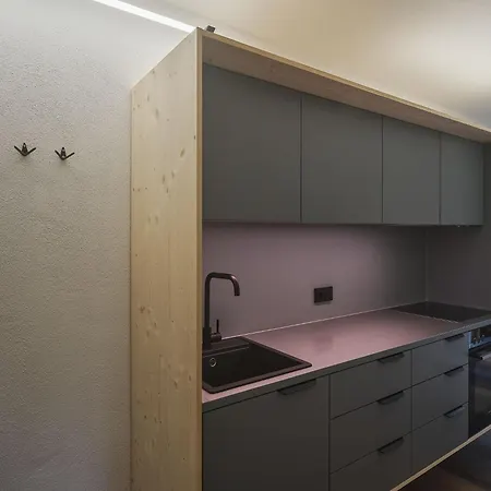 Apartmenthaus - Café - Zugspitze 3* Leutasch