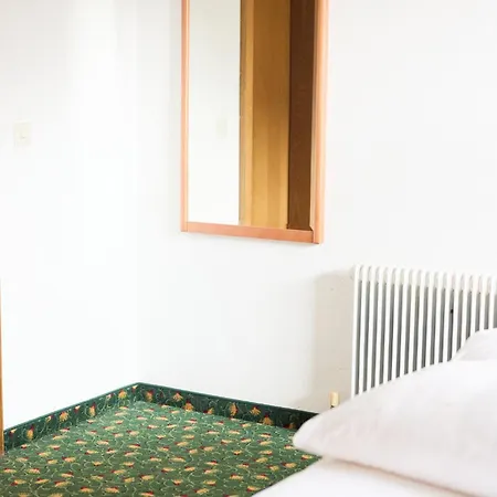 Apartmenthaus - Café - Zugspitze Aparthotel Leutasch