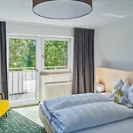 Marigold - Ferien Seminar Retreat 아파트호텔 로이타쉬