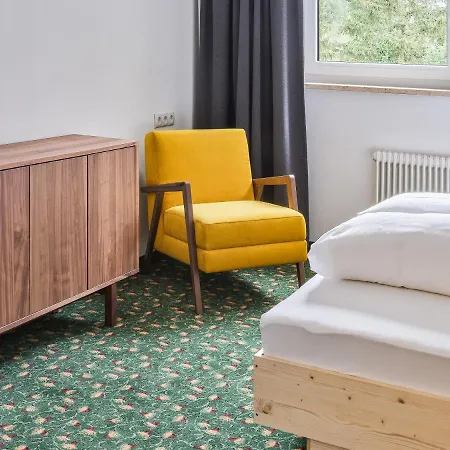 Apartmenthaus - Café - Zugspitze 3*