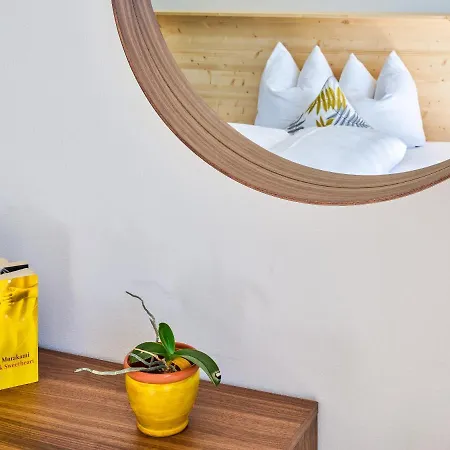 Apartmenthaus - Café - Zugspitze Leutasch