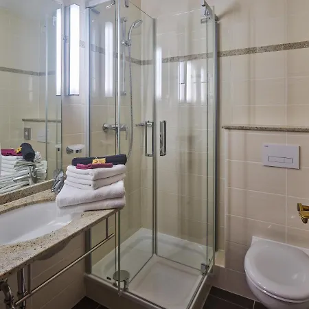 Apartmenthaus - Café - Zugspitze Aparthotel 3*