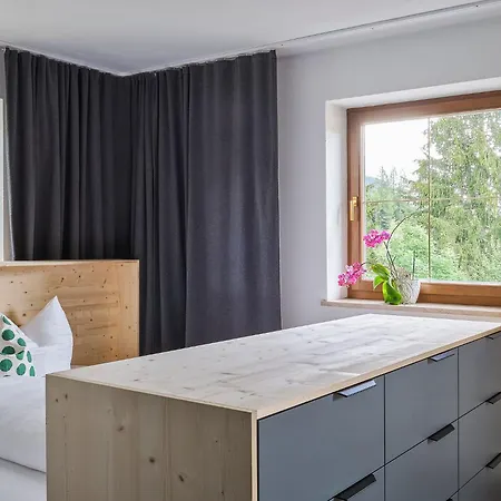 Apartmenthaus - Café - Zugspitze Aparthotel 3*