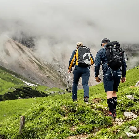 Apart-hotel Marigold - Ferien Seminar Retreat 3*